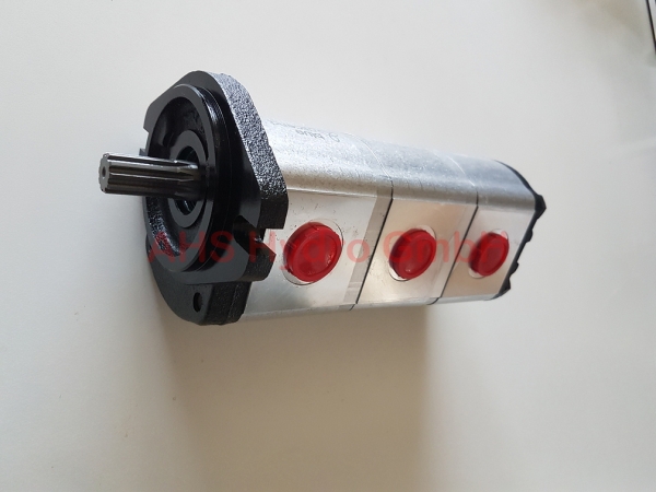 Hydraulikpumpe für Takeuchi TB15 TB15A  KRP4-7-7-7CSSSN   P1AAN2008UL33A17N